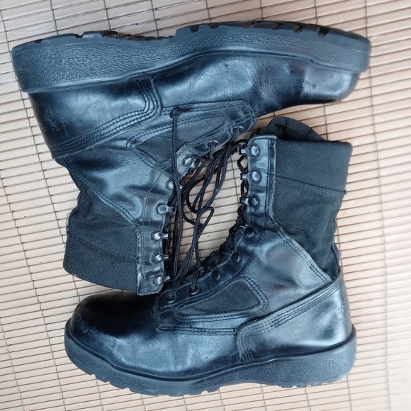 Belleville Boots TRP 300 men\'s sz 9.5R. Steel toe. black leather and nylon. Vibr main image 7